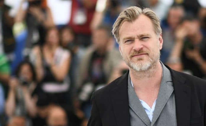Novo longa de Christopher Nolan, Tenet, tem data de lançamento adiada