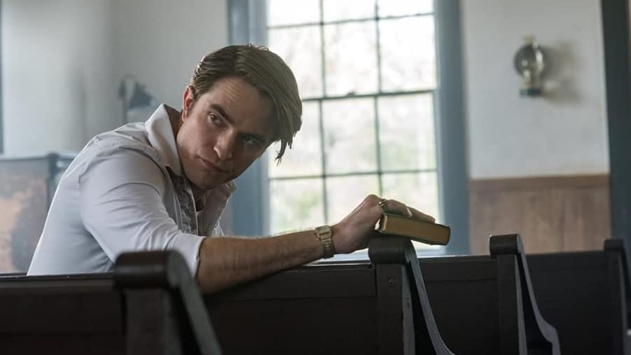 Robert Pattinson em Sempre o Diabo