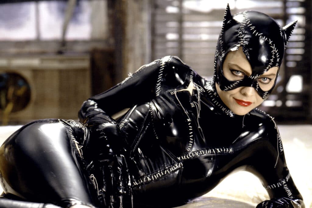 Michelle Pfeiffer como Mulher Gato
