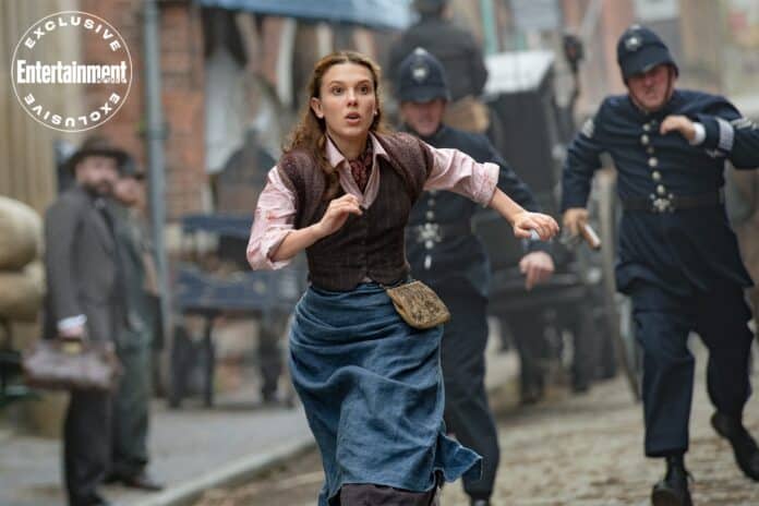 Millie Bobby Brown em Enola Holmes 2