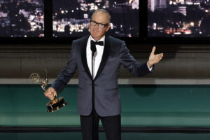 Michael Keaton no Emmy 2022