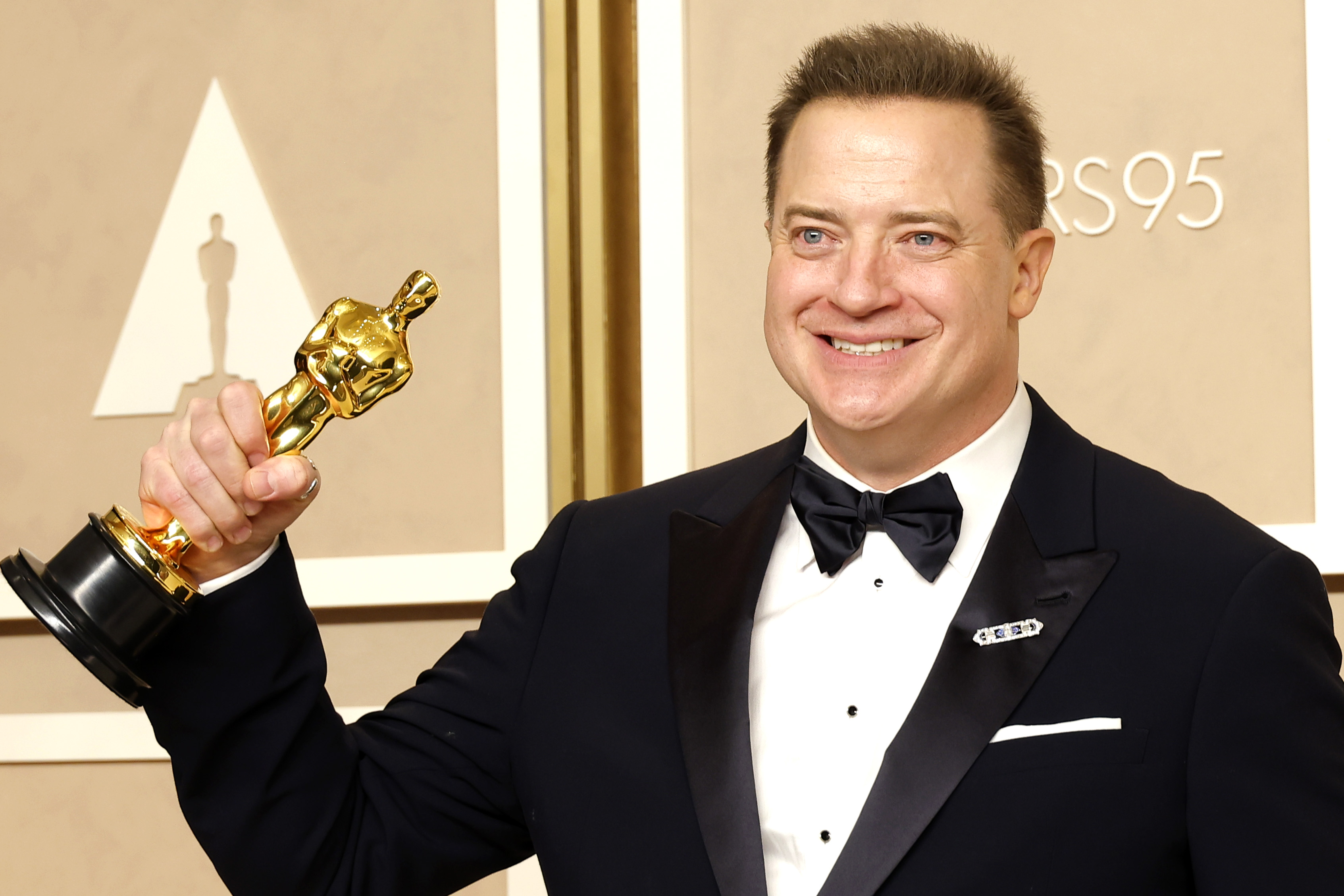 Brendan Fraser vence o Oscar de Melhor Ator por "A Baleia