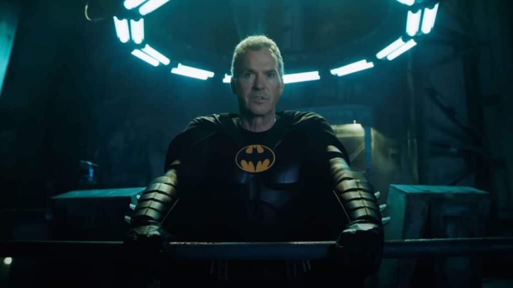 Michael Keaton como Batman em The Flash (2023).