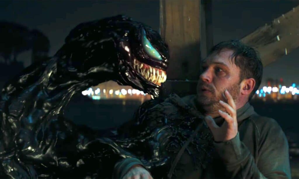 Cena de Venom (2018).