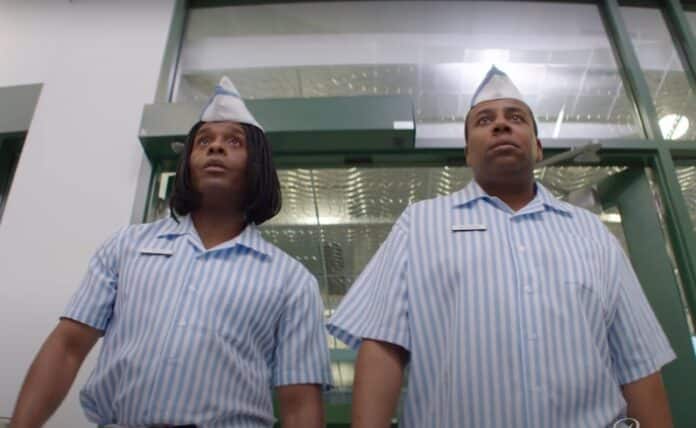 Kel Mitchell e Kenan Thompson em A Guerra do Hambúrguer 2
