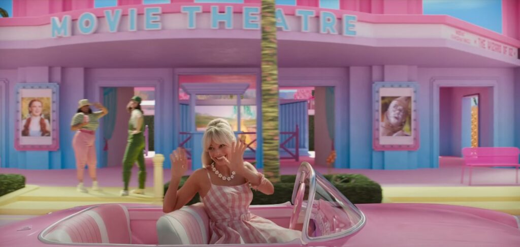 Cena de Barbie (2023). Imagem Warner Bros. Pictures.