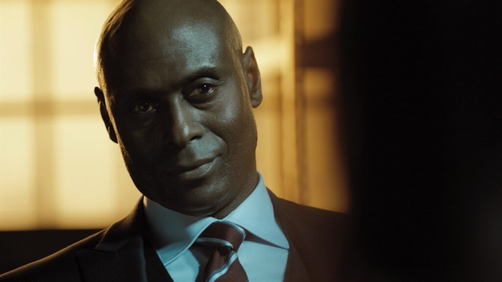 Lance Riddick como Martin Hatch - Remedy Entertainment
