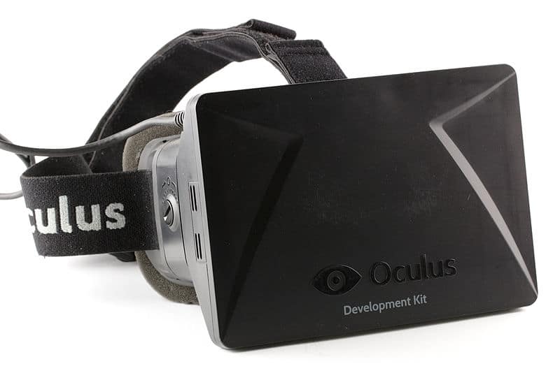 Oculus Rift DK1 - Imagem Sebastian Stabinger - Wikipédia