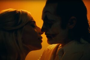 Lady Gaga e Joaquin Phoenix em Coringa: Delírio a Dois