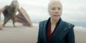 Emma D'Arcy como Rhaenyra Targaryen em A Casa do Dragão