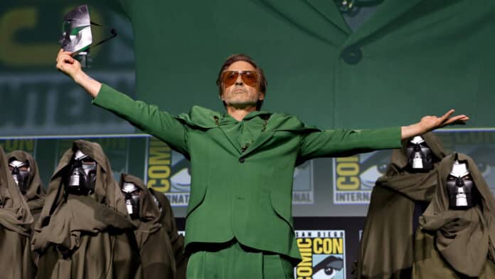 Robert Downey Jr. durante a SDCC 24