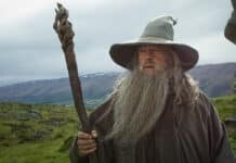 Sir Ian McKellen como Gandalf