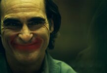 Joaquin Phoenix em Coringa: Delírio a Dois