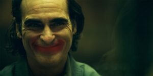 Joaquin Phoenix em Coringa: Delírio a Dois