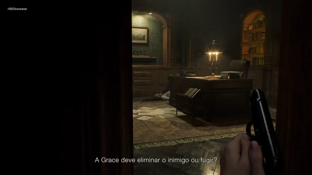 Resident Evil Showcase - primeira pessoa
