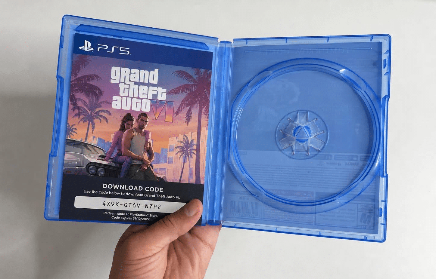 GTA 6 - Midia Fisica Fake