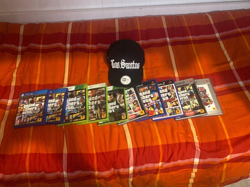 Coleção de GTA em mídia física